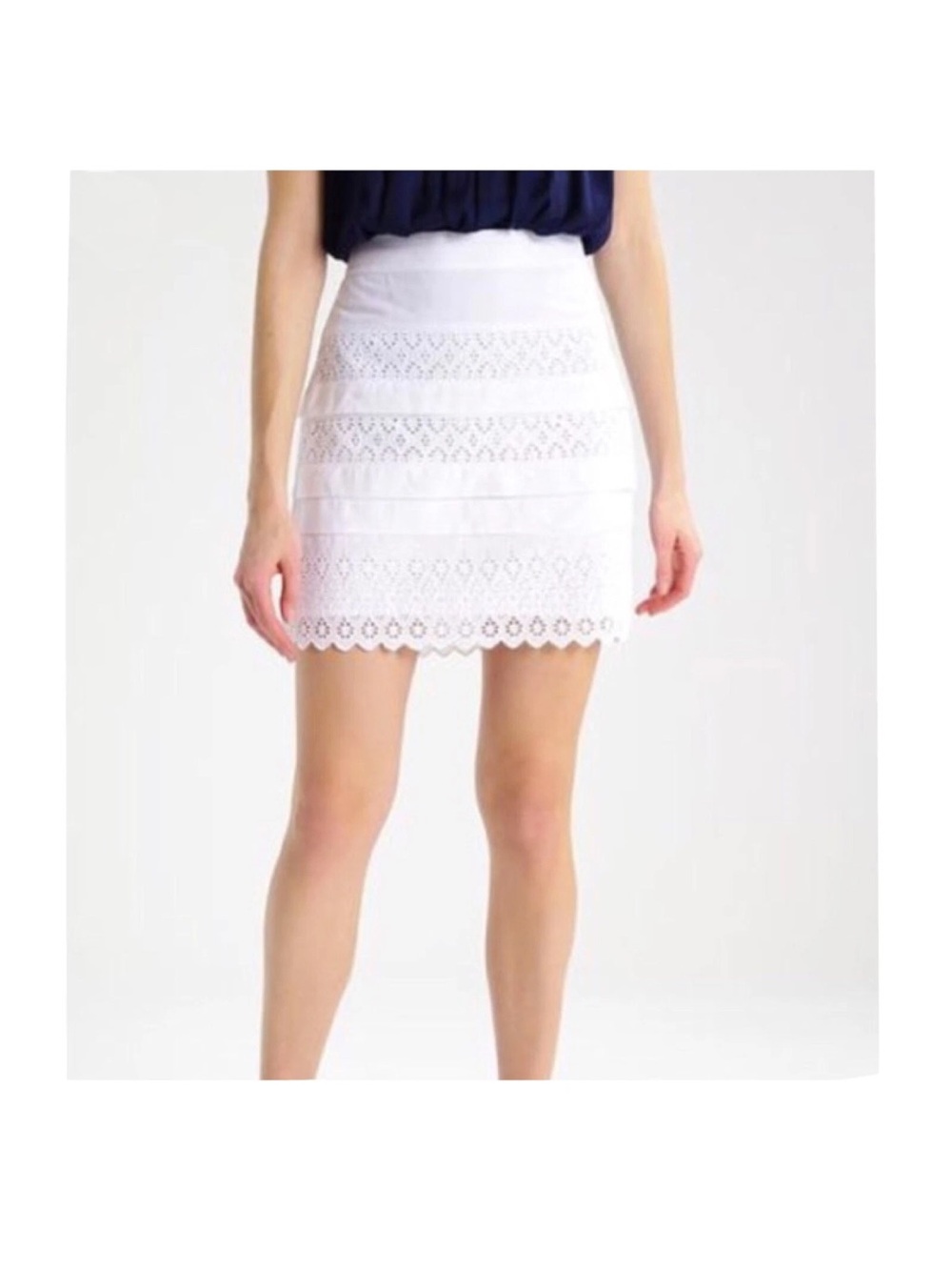 GAP NWT White Eyelet Lace-Trim Mini Skirt Size 6 Bohemian